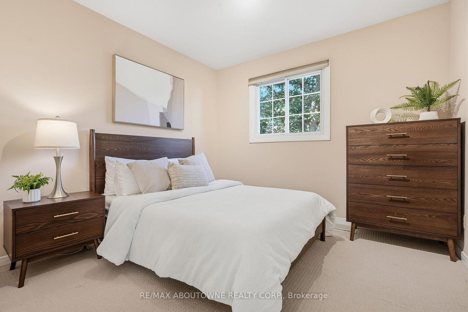 1177 Grand Boulevard • Oakville, ON photo 22