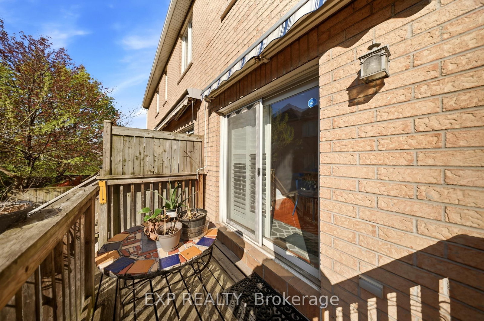 6 Purple Finch Court • Brampton, ON photo 6