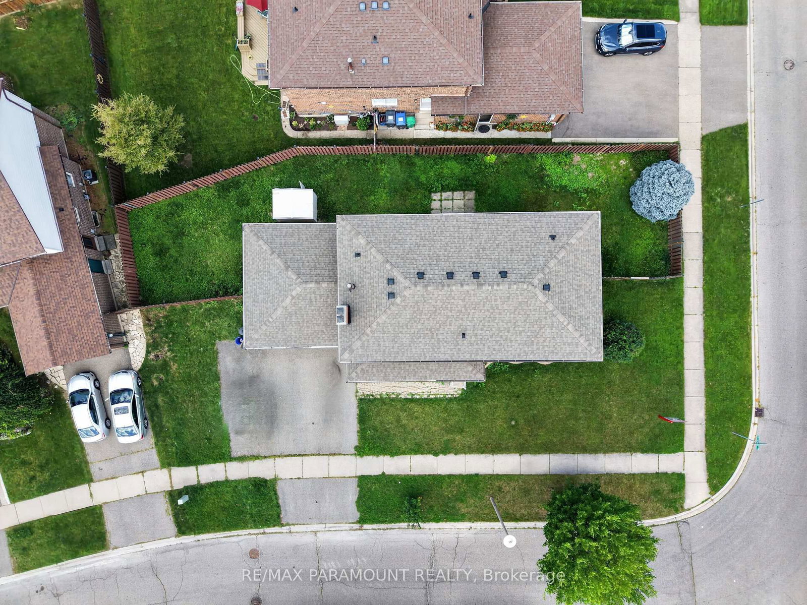 177 Weybridge Trail • Brampton, ON photo 39