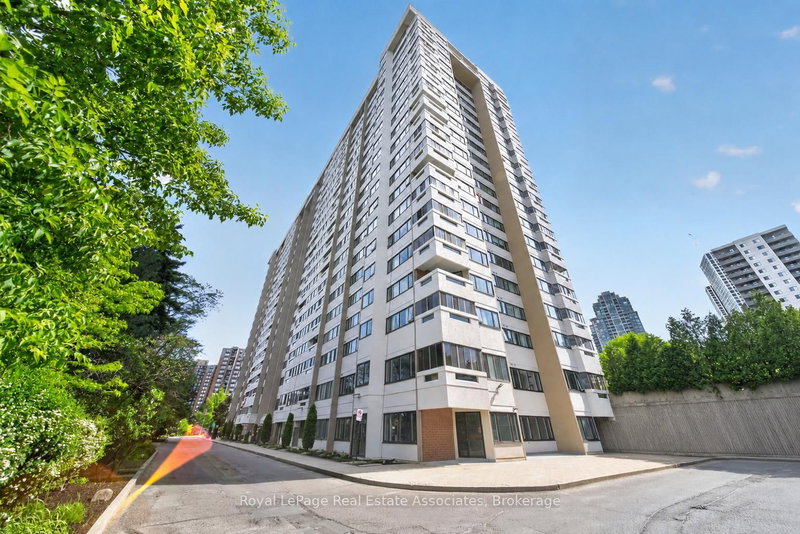 901 - 1580 Mississauga Valley Boulevard