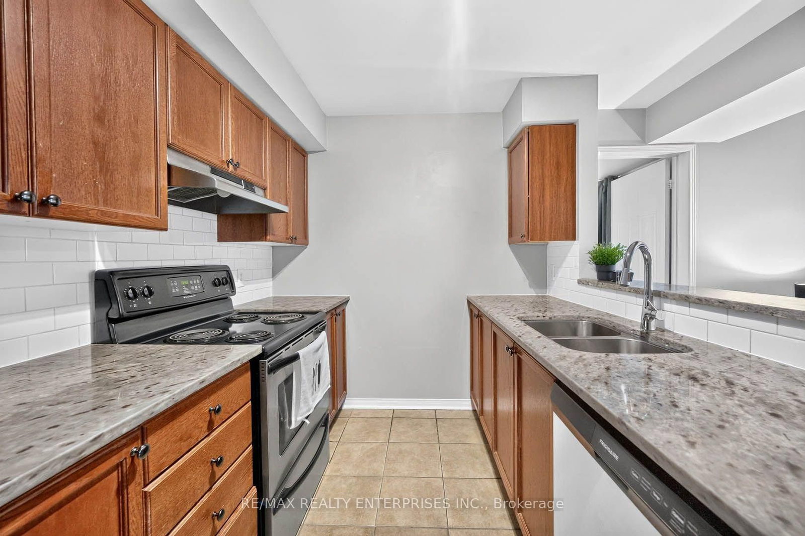 4975 Southampton Drive • #145 • Mississauga, ON photo 12