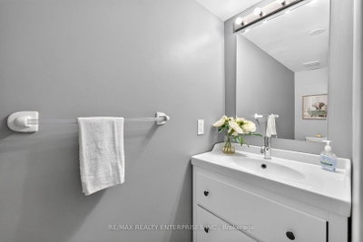 4975 Southampton Mississauga,ON L5M 8C8 — Photo 15