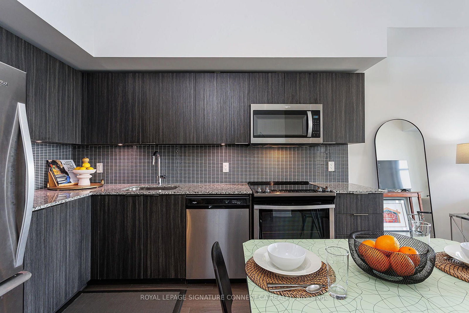 30 Shore Breeze Drive • #1319 • Toronto, ON photo 10
