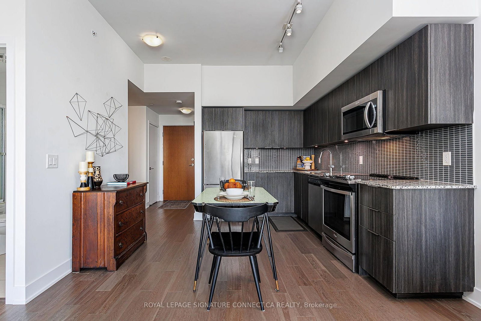 30 Shore Breeze Drive • #1319 • Toronto, ON photo 12