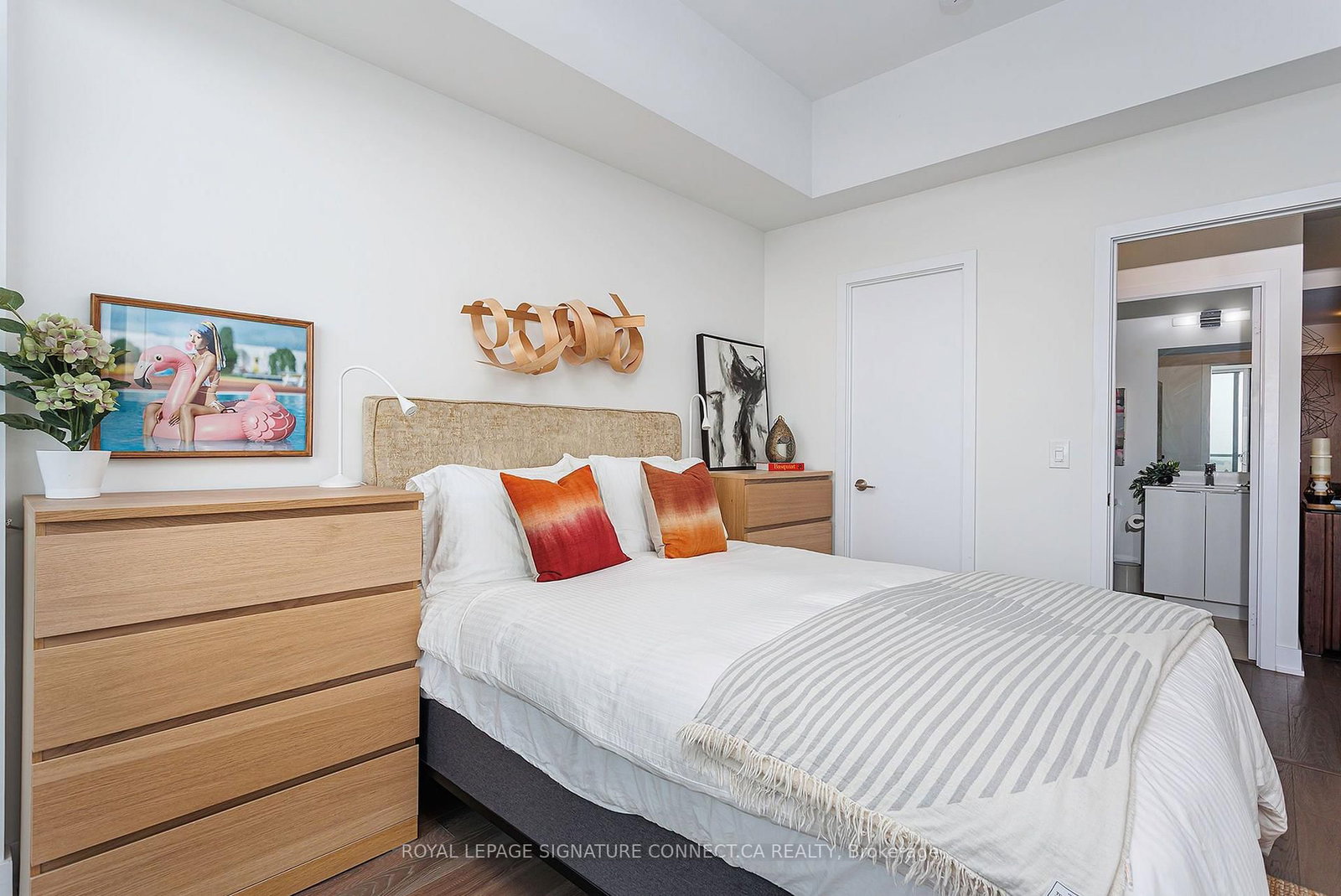 30 Shore Breeze Drive • #1319 • Toronto, ON photo 18