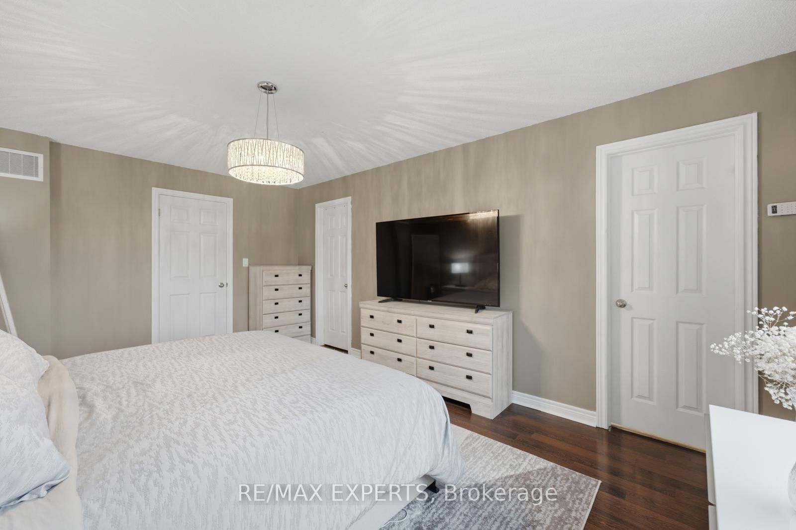 72 Victor Large Way • Orangeville, ON photo 19