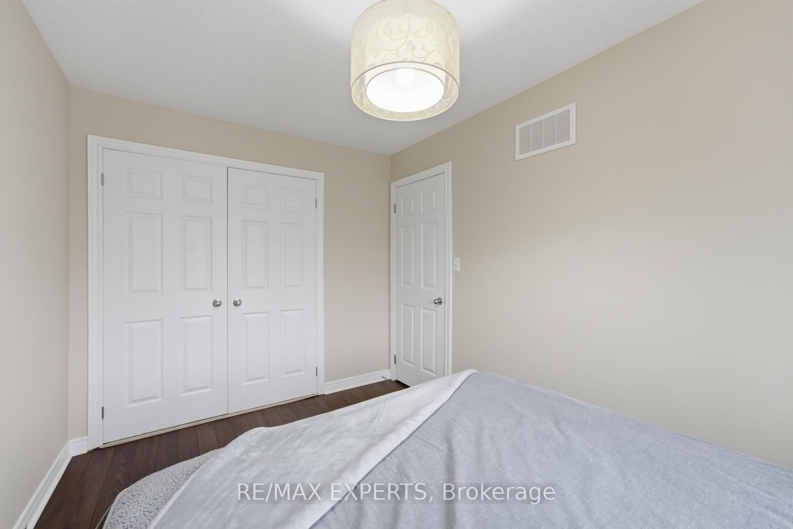 72 Victor Large Way • Orangeville, ON photo 24