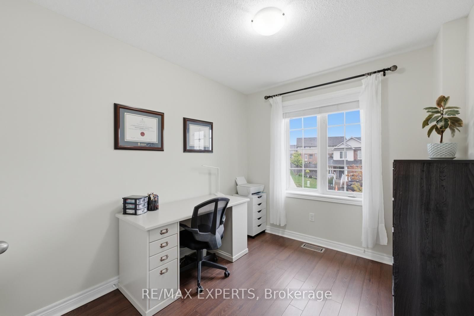 72 Victor Large Way • Orangeville, ON photo 25