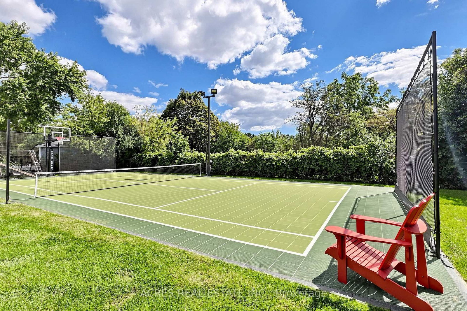 30 Casper Crescent • Brampton, ON photo 6