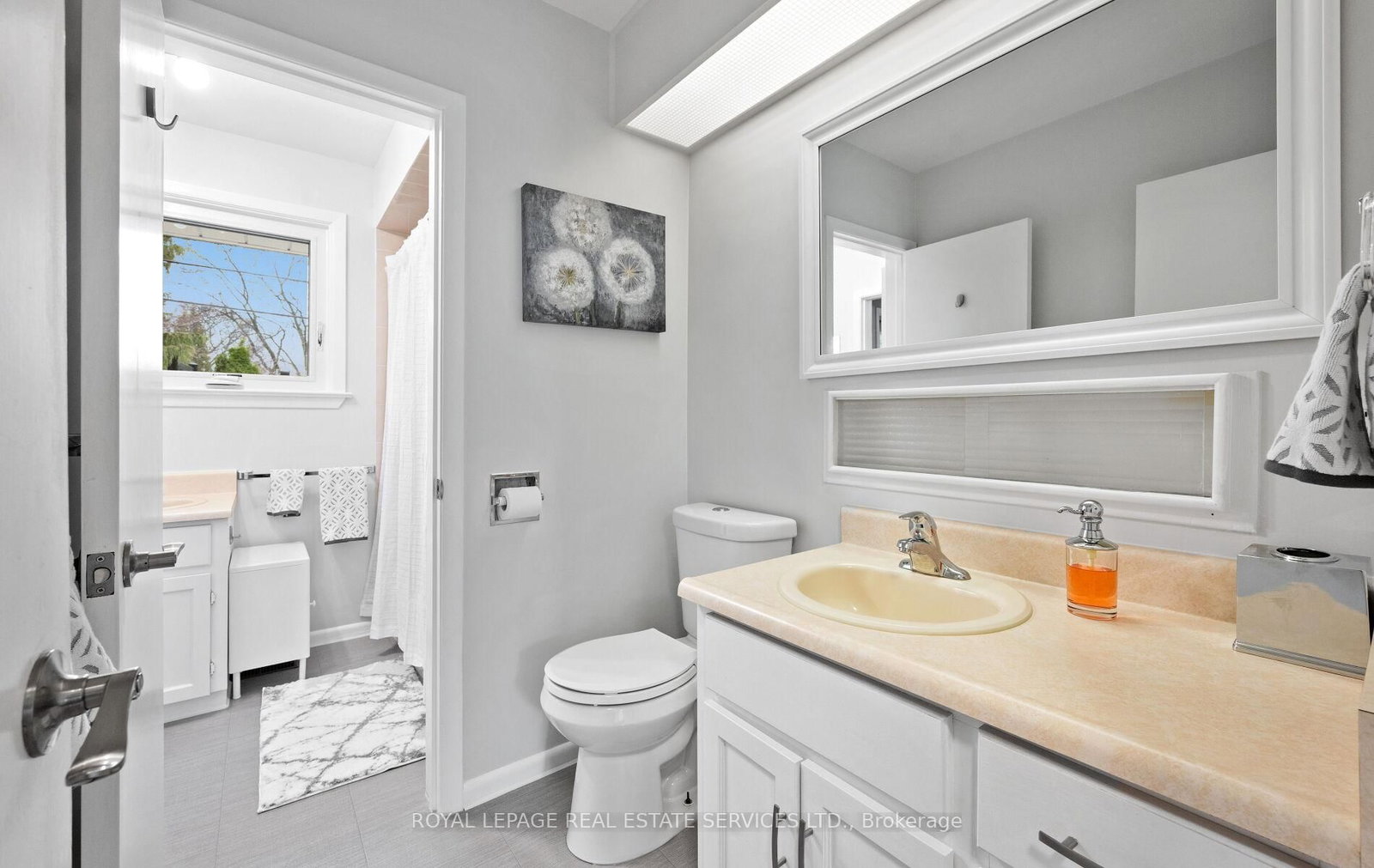 22 Arbroath Crescent • Toronto, ON photo 23
