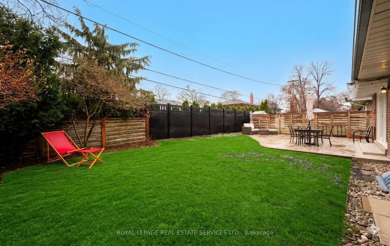 22 Arbroath Crescent • Toronto, ON photo 40