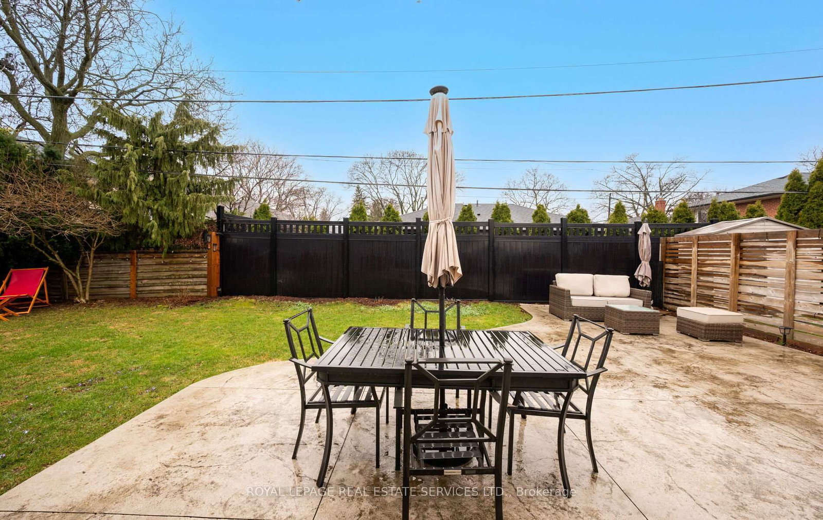 22 Arbroath Crescent • Toronto, ON photo 43