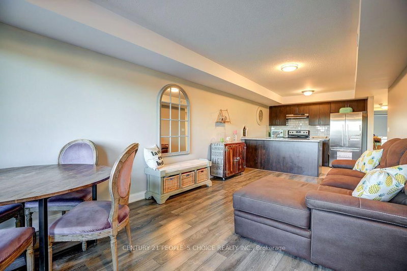 38 - 100 Dufay Road