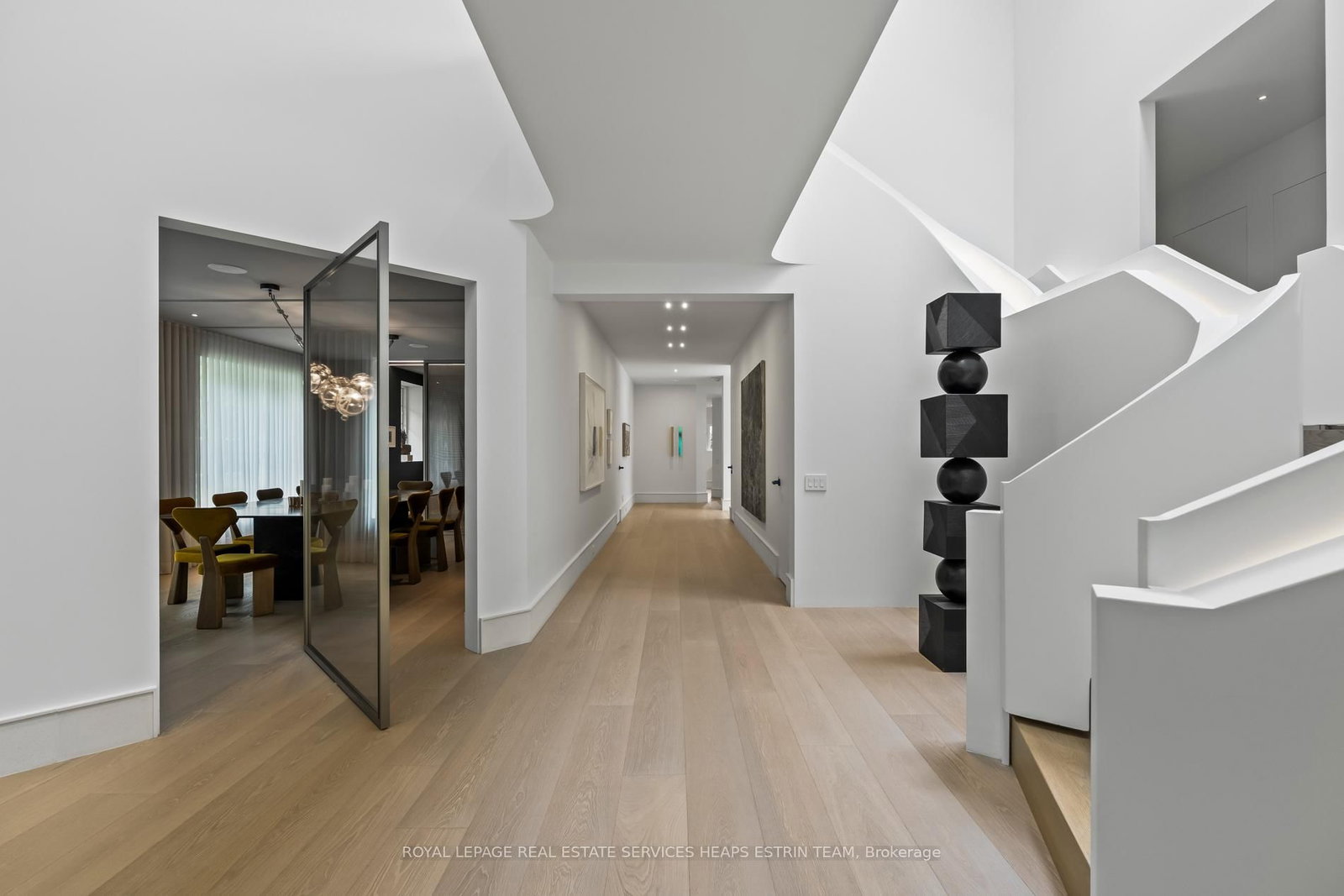25 North Drive • Toronto, ON photo 9