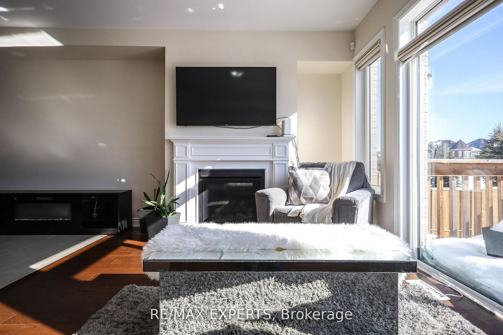 27 Hogan Manor Brampton,ON L7A 4V3 — Photo 20
