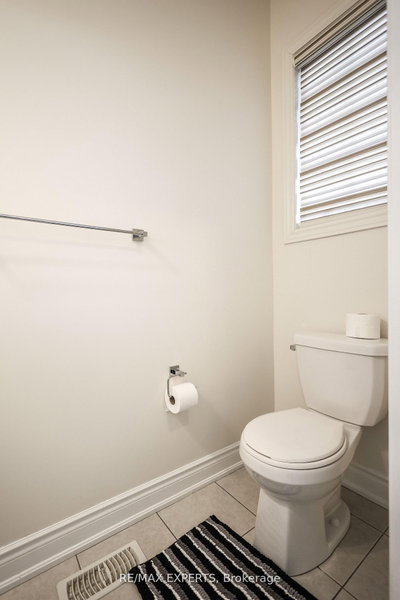 27 Hogan Manor Brampton,ON L7A 4V3 — Photo 22