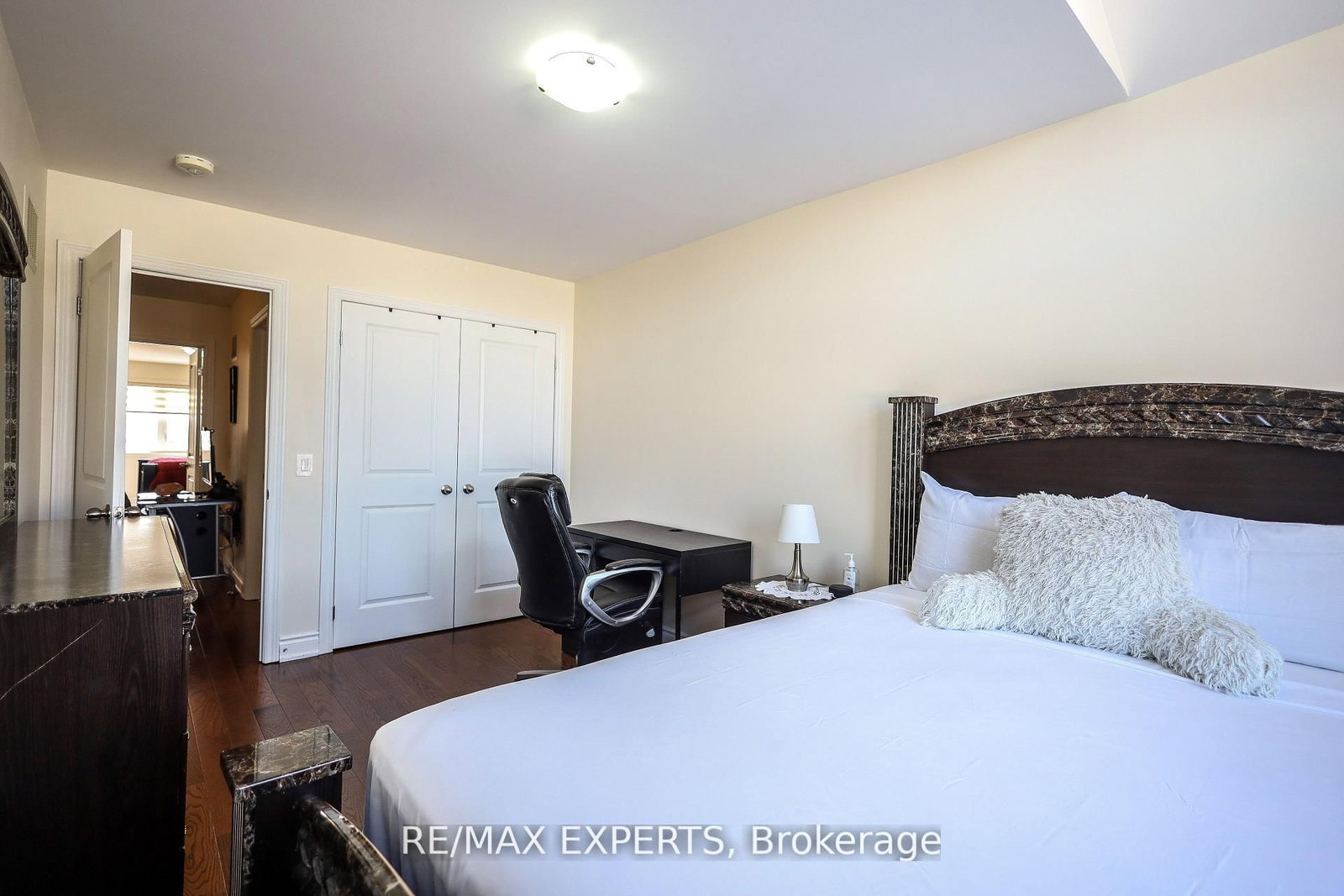 27 Hogan Manor Brampton,ON L7A 4V3 — Photo 27