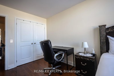 27 Hogan Manor Brampton,ON L7A 4V3 — Photo 28