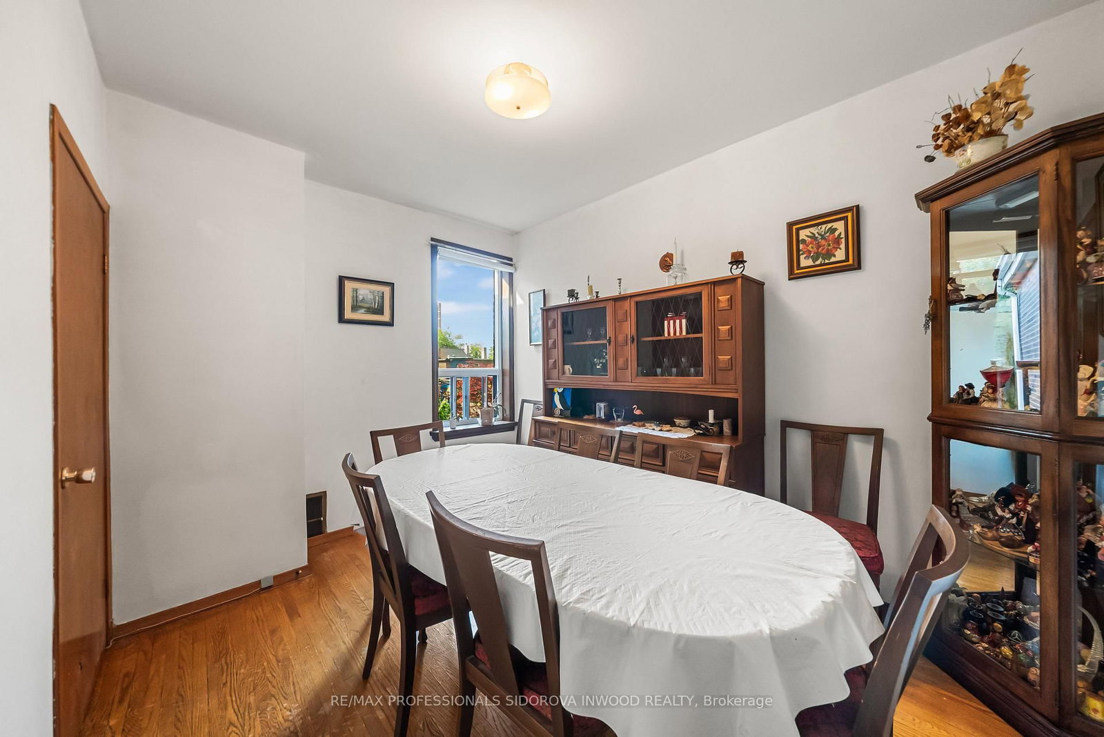 44 Golden Avenue • Toronto, ON photo 20