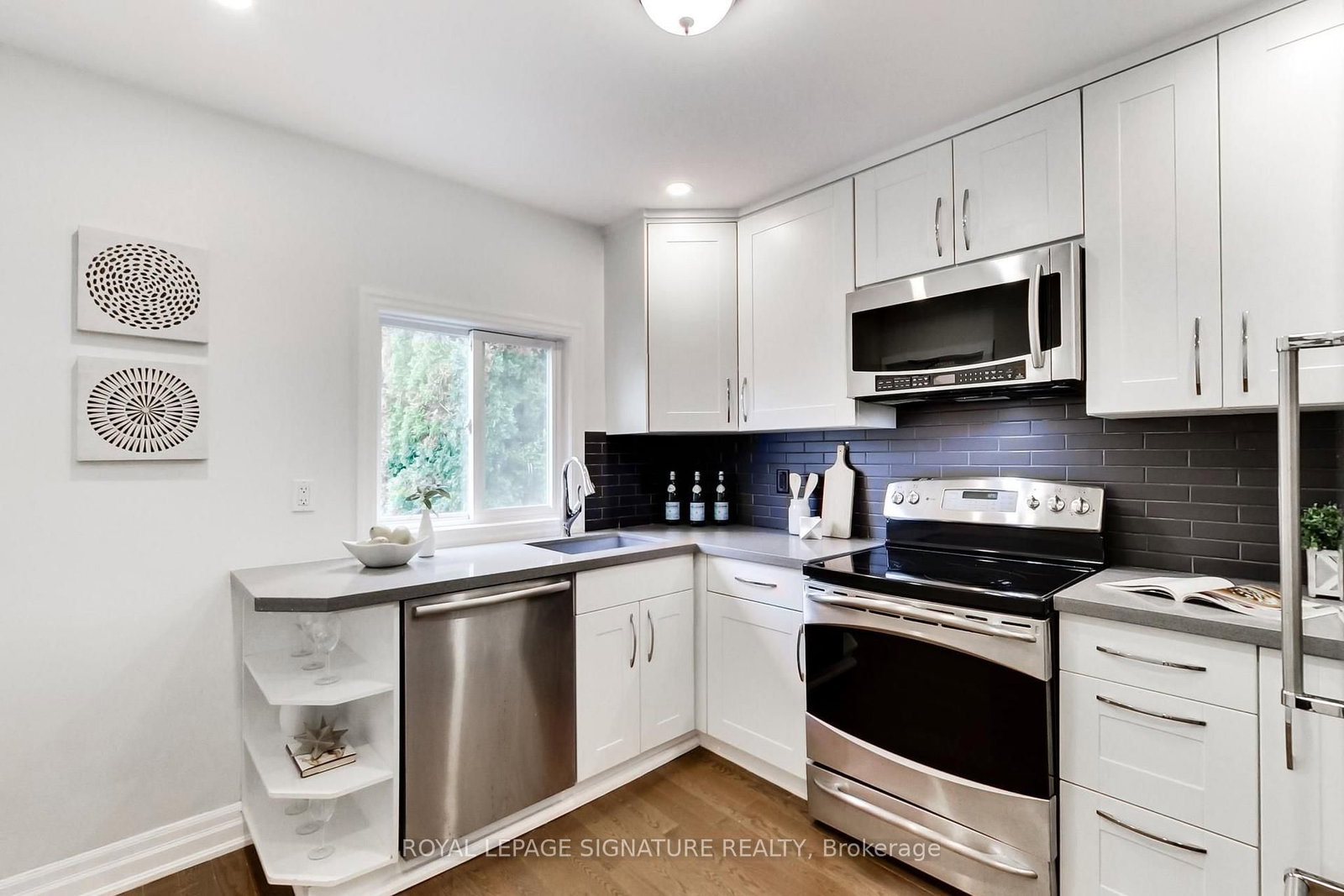 36 Criscoe Street • Toronto, ON photo 18