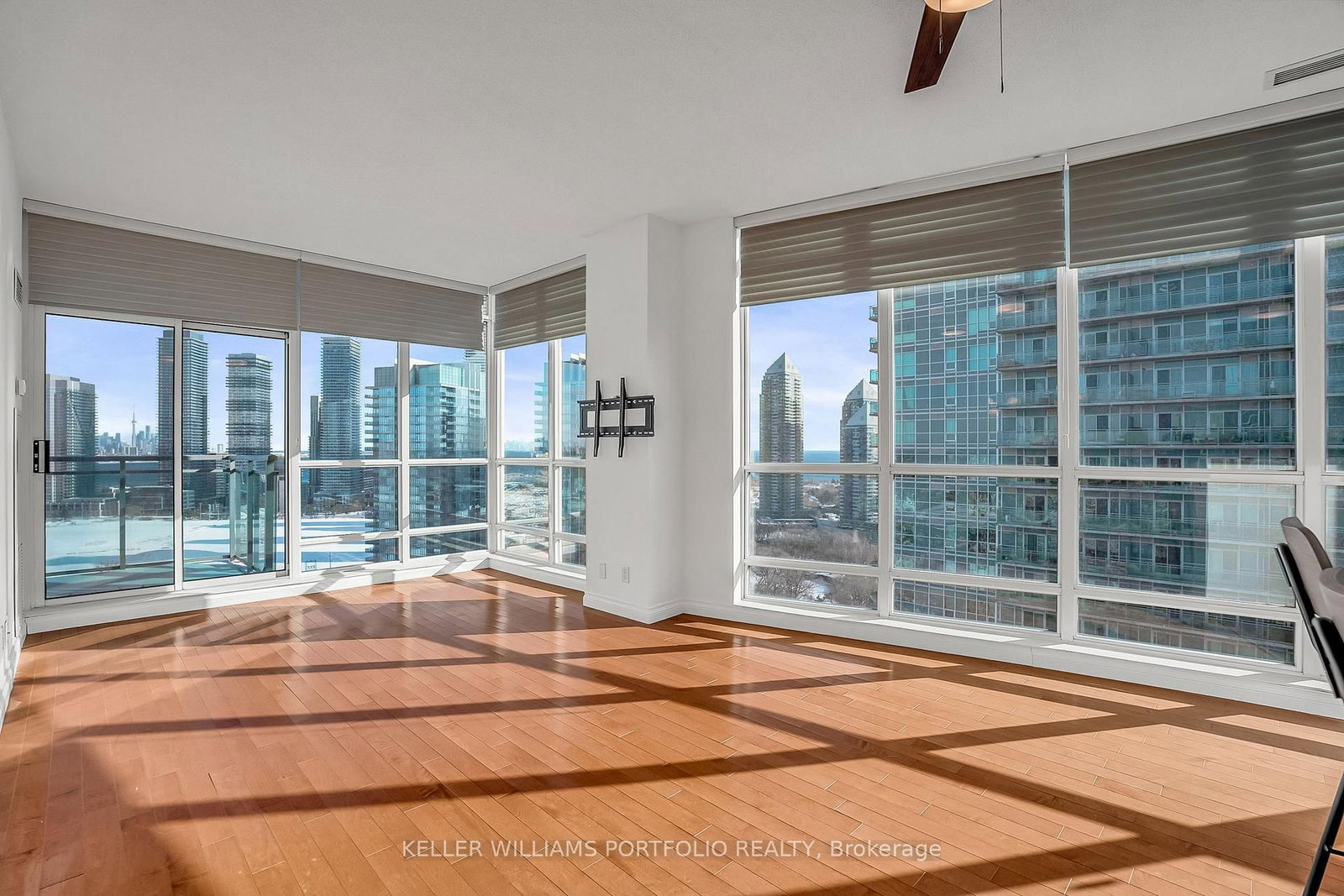 185 Legion Road N • #PH7 • Toronto, ON photo 2