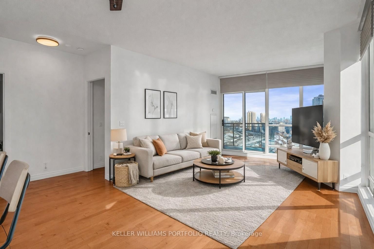 185 Legion Road N • #PH7 • Toronto, ON photo 4