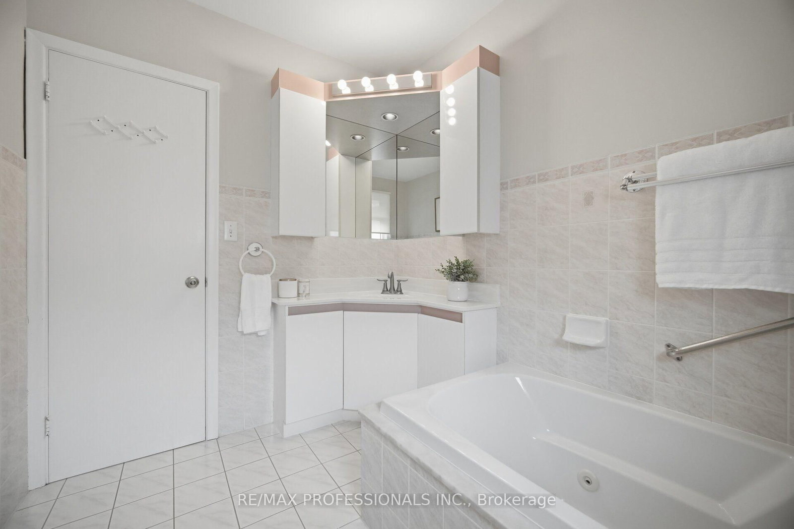 147 Chapman Road • Toronto, ON photo 21