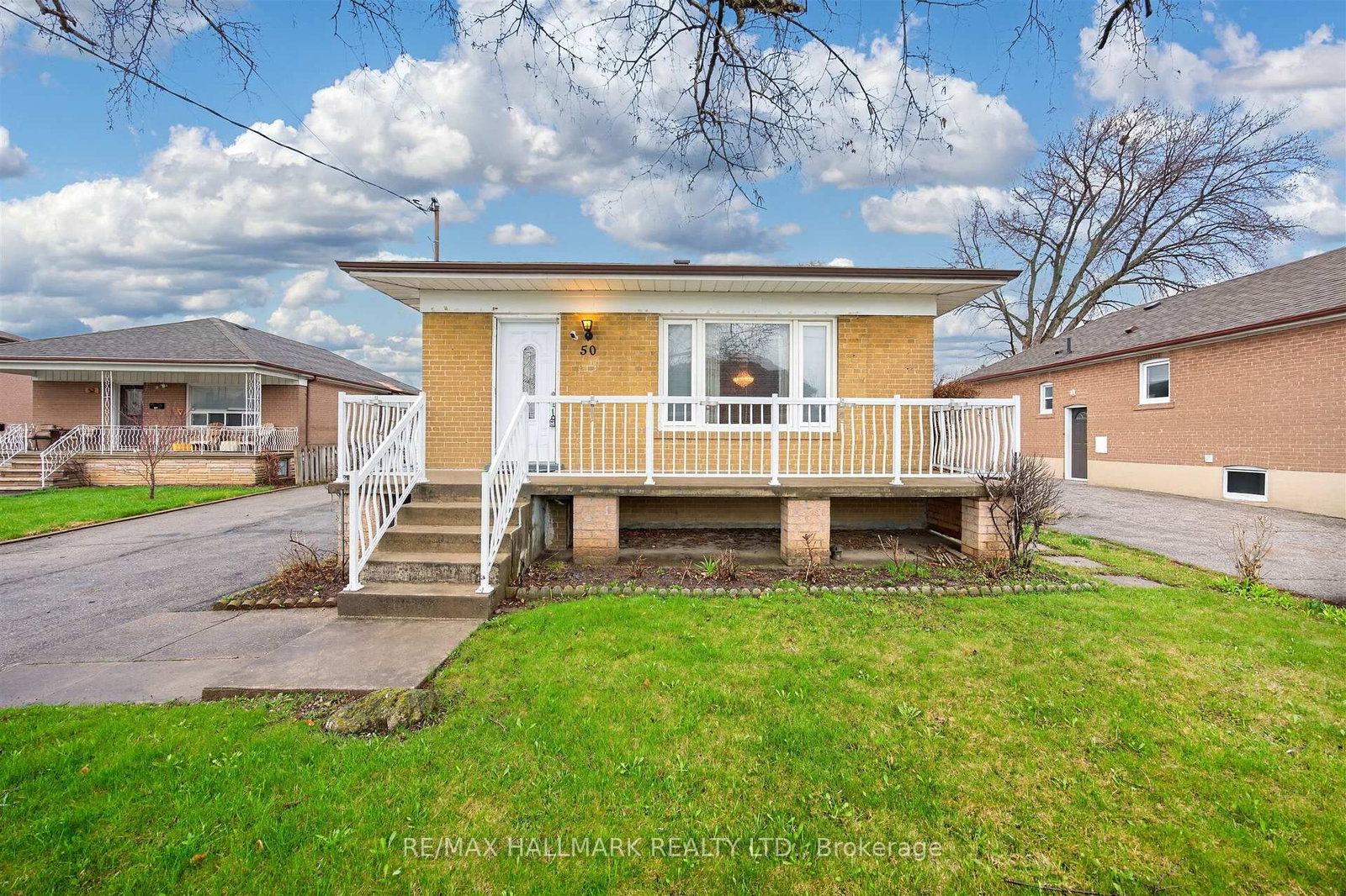 50 Dorking Crescent, Toronto, ON, photo 1