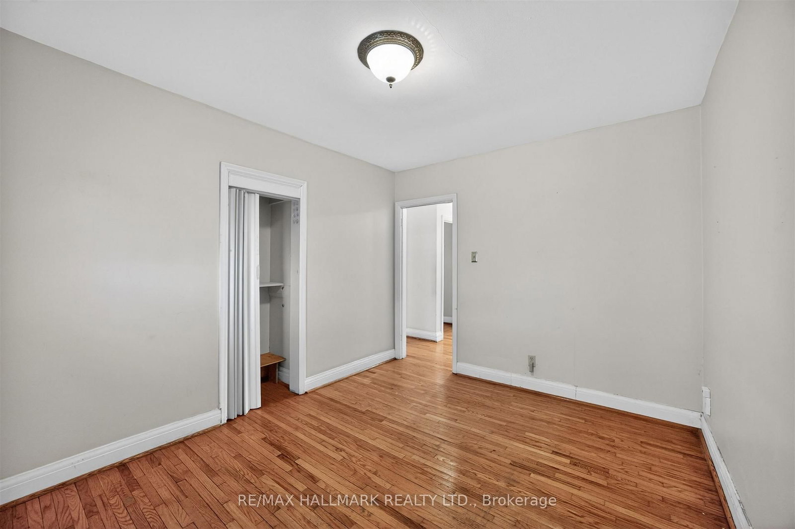 50 Dorking Crescent • Toronto, ON photo 21