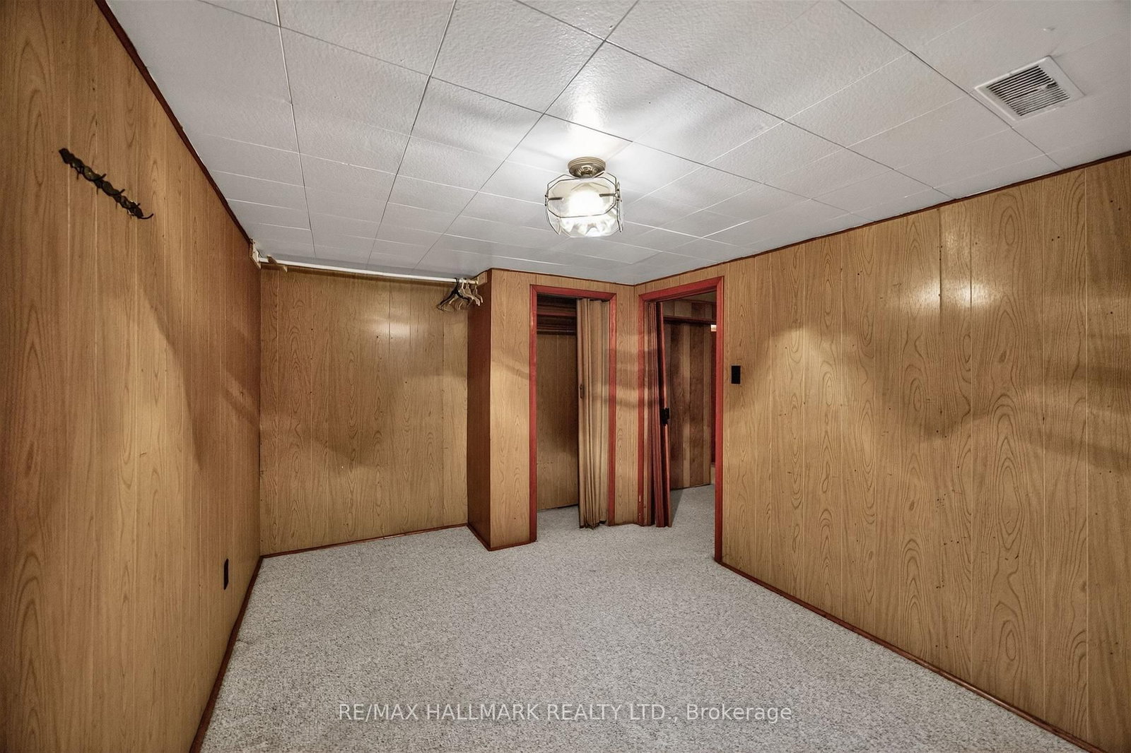 50 Dorking Crescent • Toronto, ON photo 33