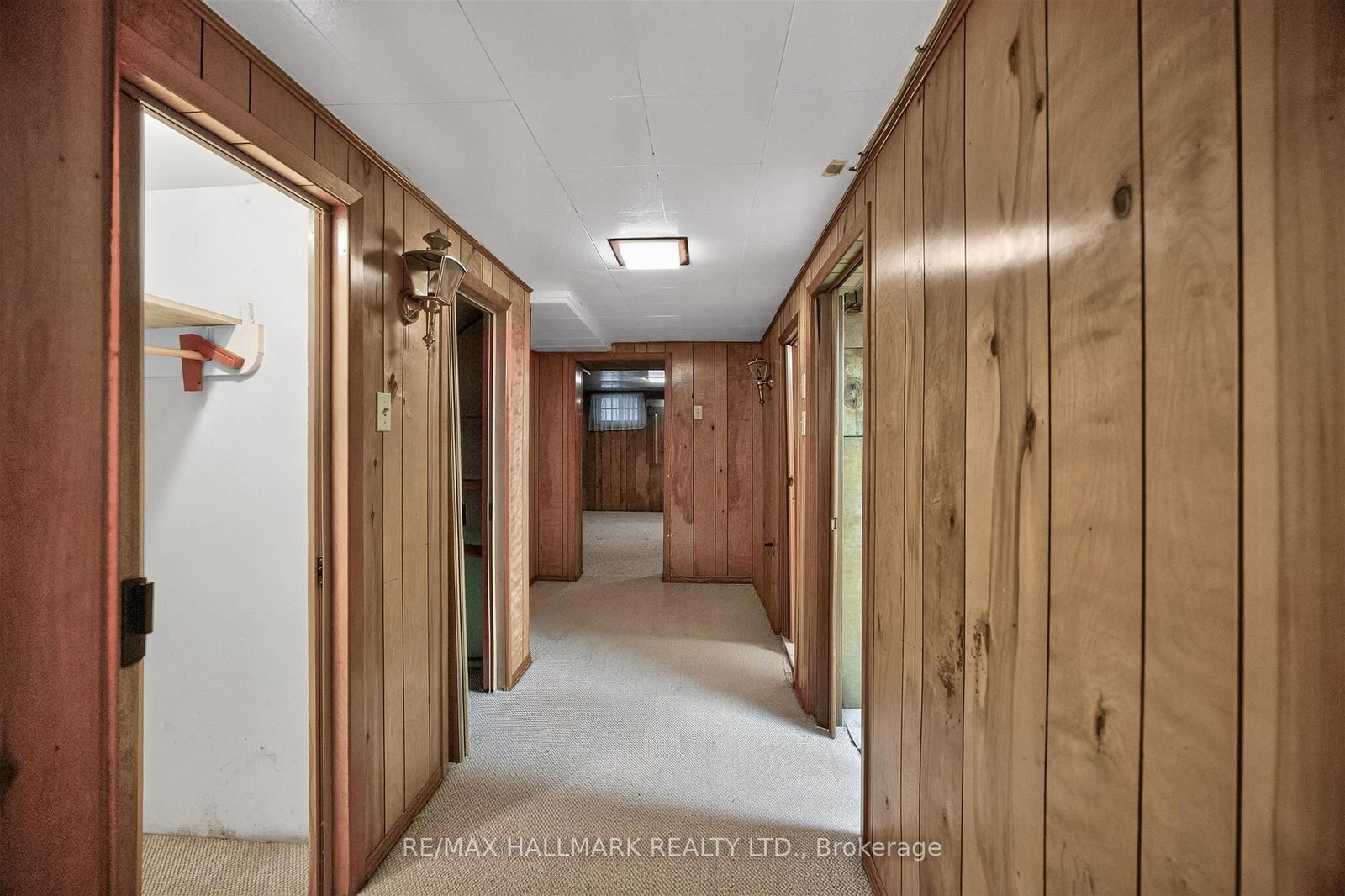 50 Dorking Crescent • Toronto, ON photo 37