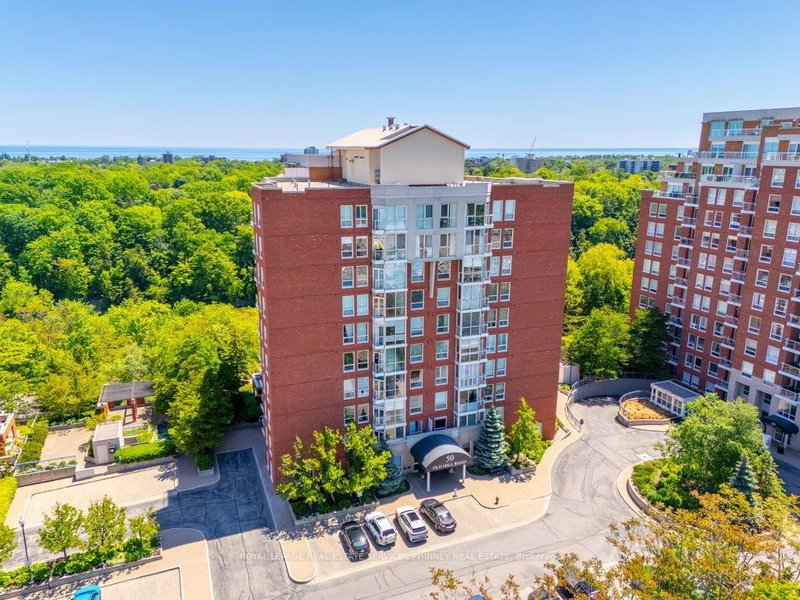 706 - 50 Old Mill Road