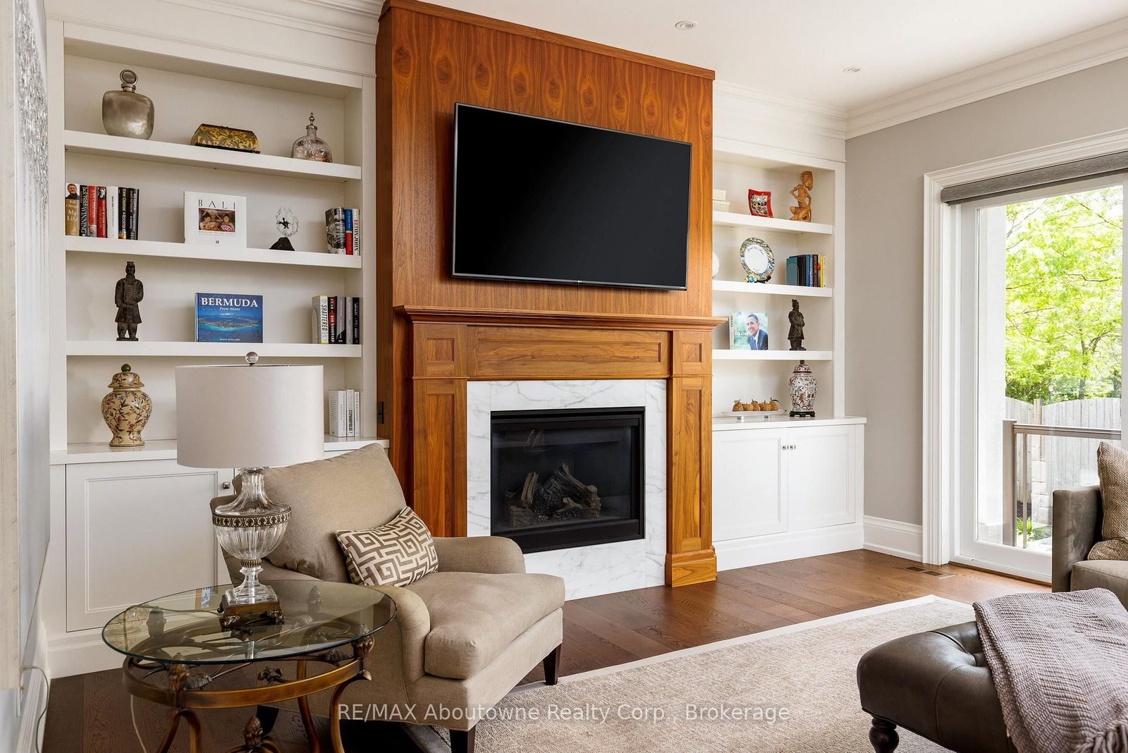 456 Lakeshore Road W • Oakville, ON photo 15