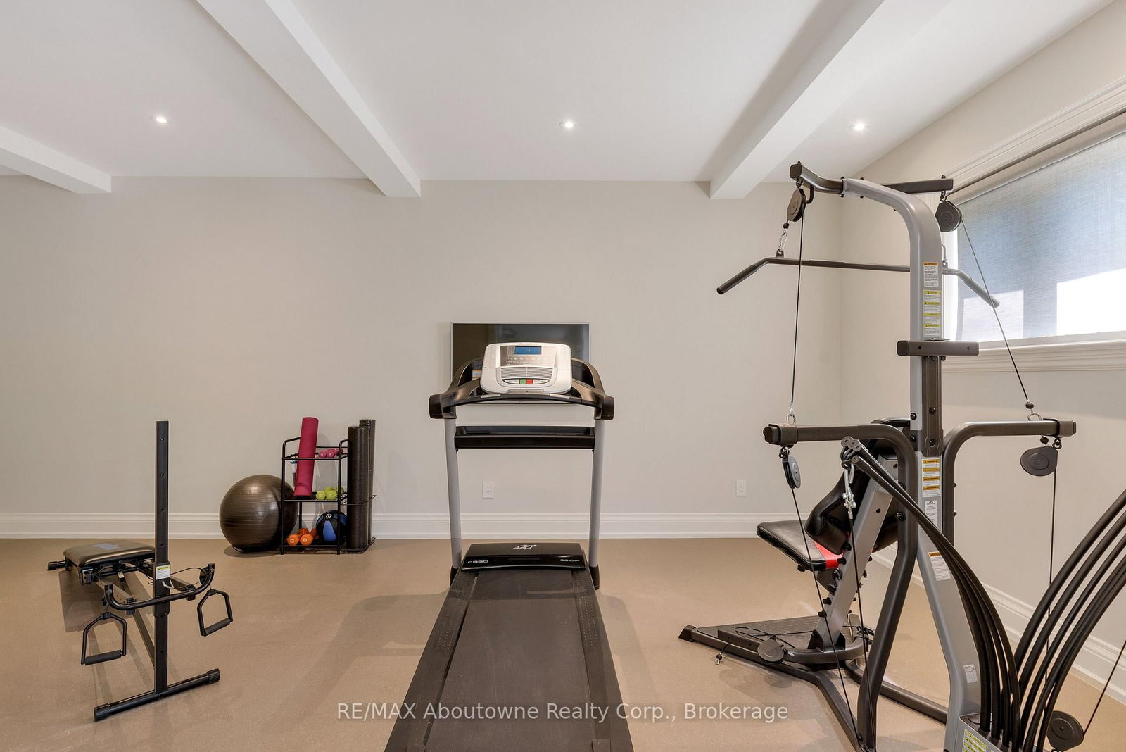 456 Lakeshore Road W • Oakville, ON photo 43