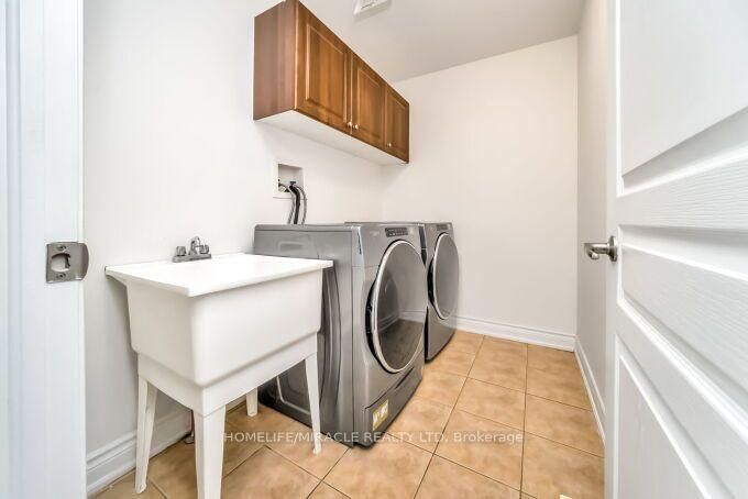 14 Bonnie Braes Drive • Brampton, ON photo 26