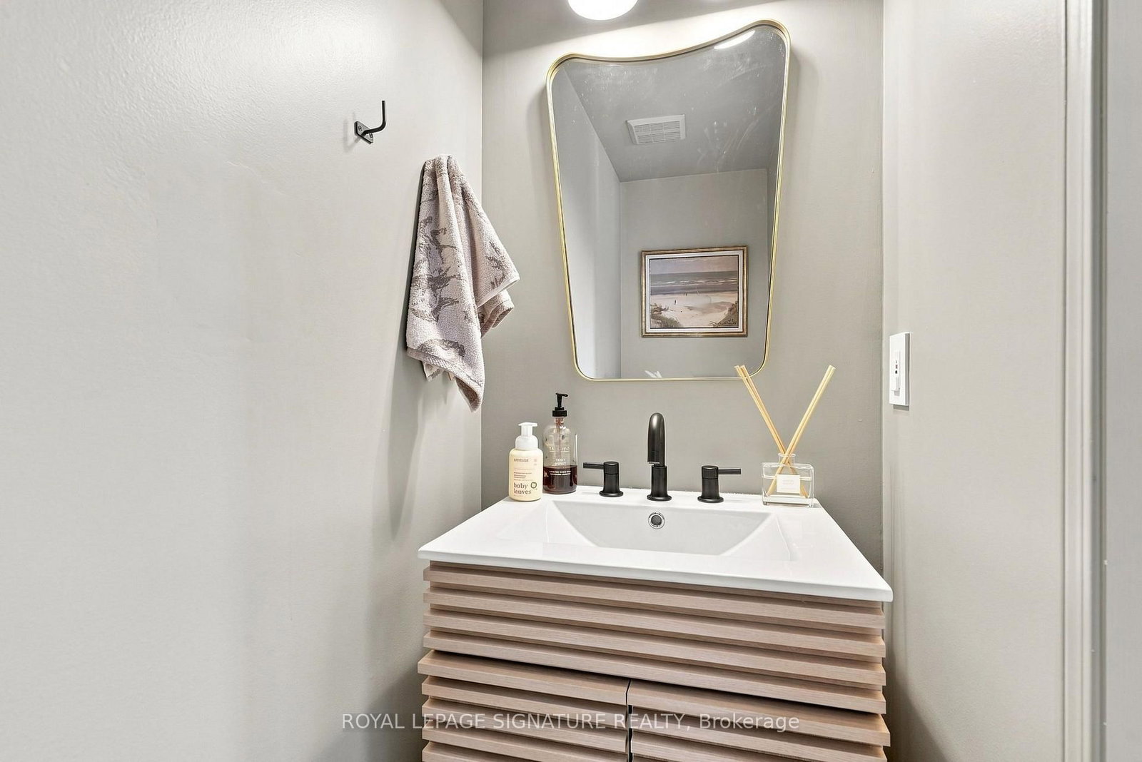 1185 Chapman Crescent • Milton, ON photo 4