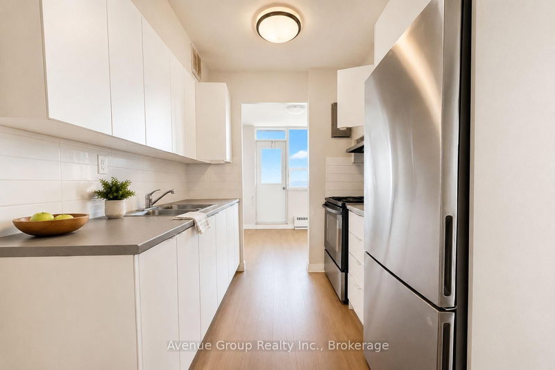 1406 - 50 Driftwood Avenue