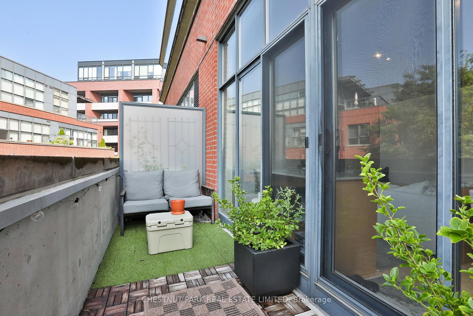 369 Sorauren Avenue • #414 • Toronto, ON photo 22