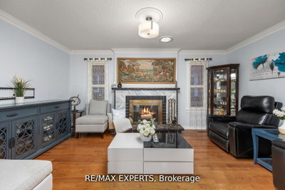482 Malaga Mississauga,ON L5B 3W2 — Photo 13