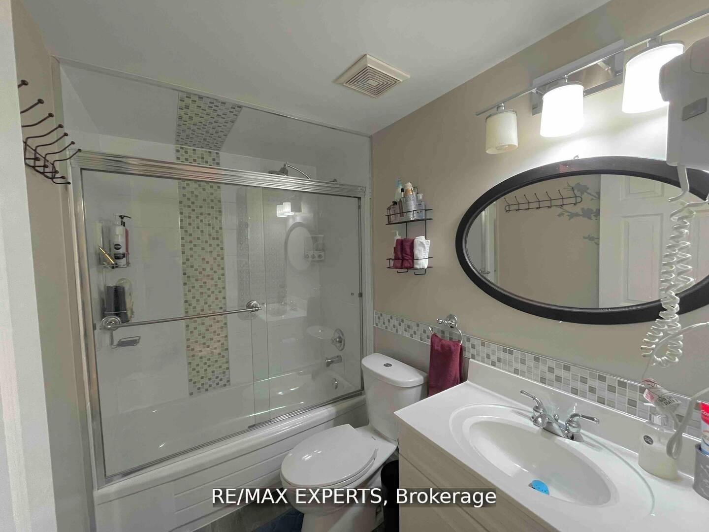 482 Malaga Mississauga,ON L5B 3W2 — Photo 34