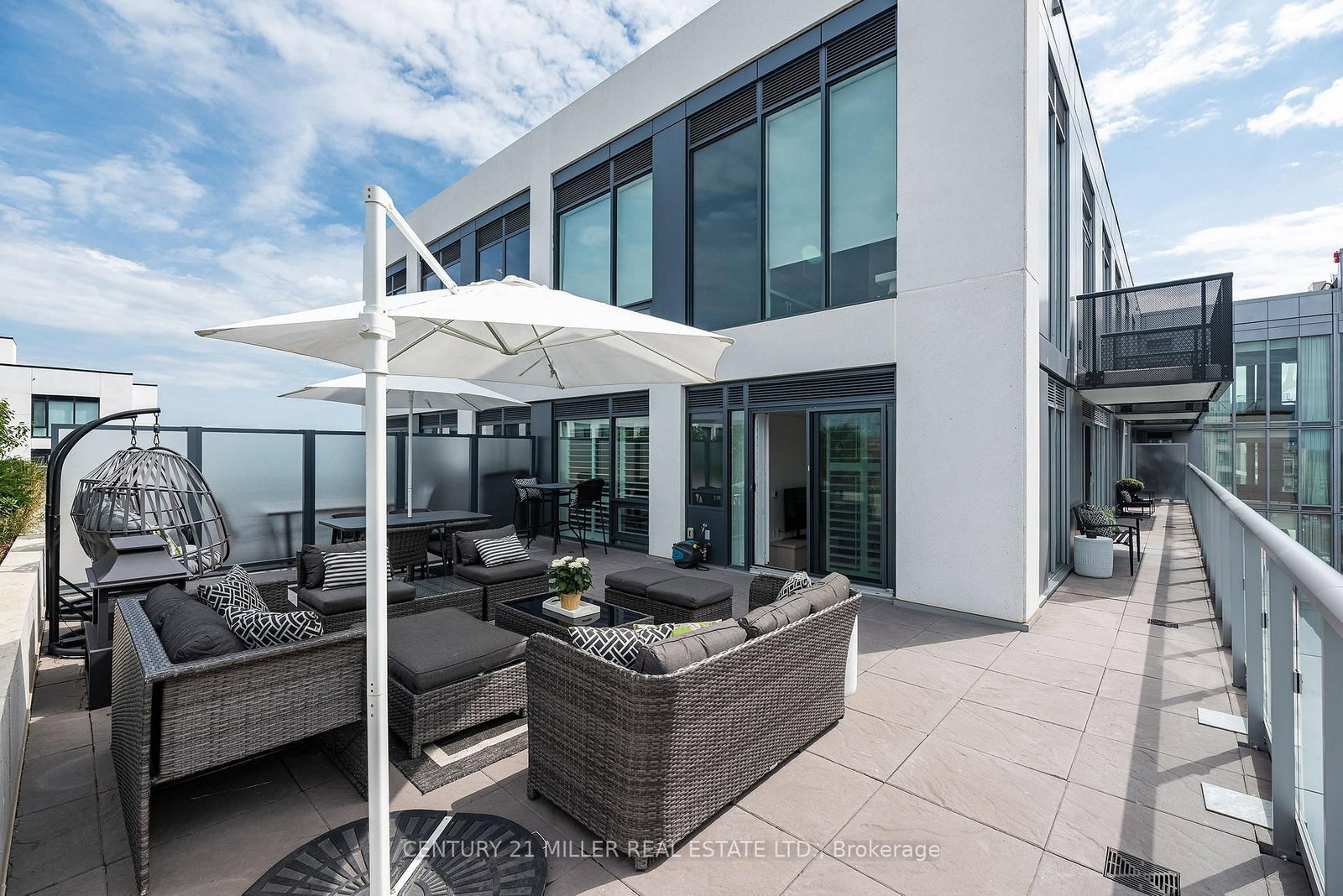 2450 Old Bronte Road • #702 • Oakville, ON photo 23