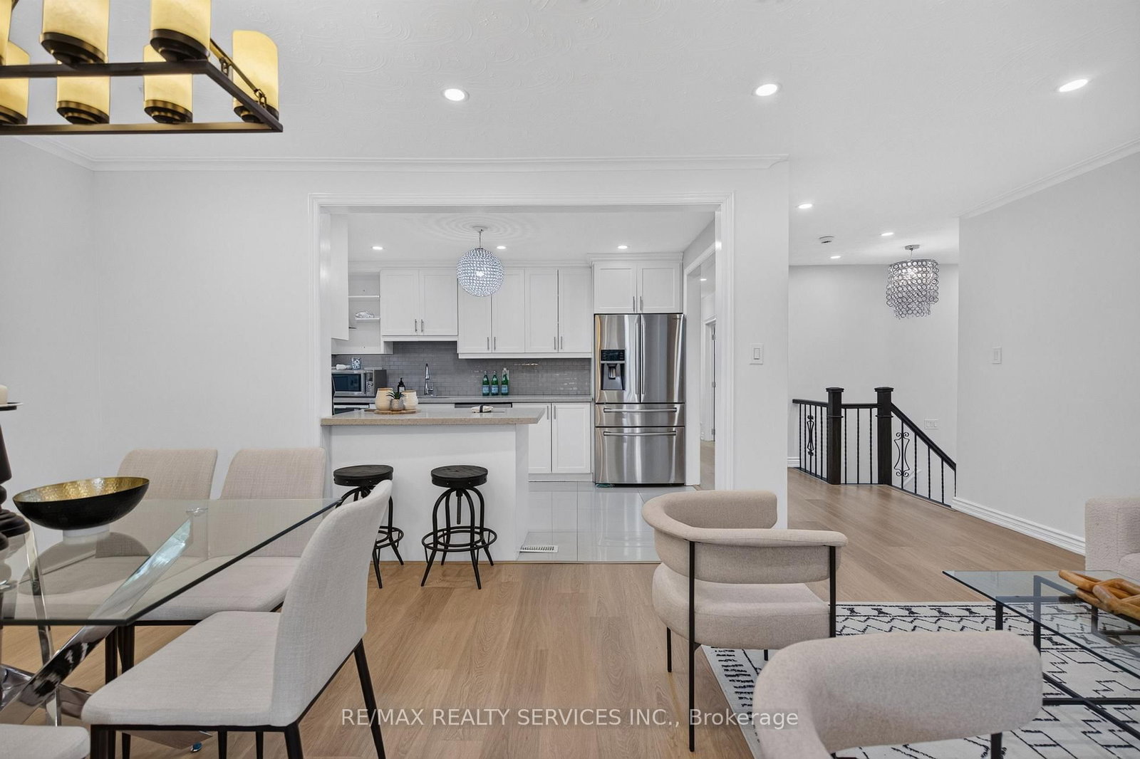 8 Leneck Avenue • Brampton, ON photo 12