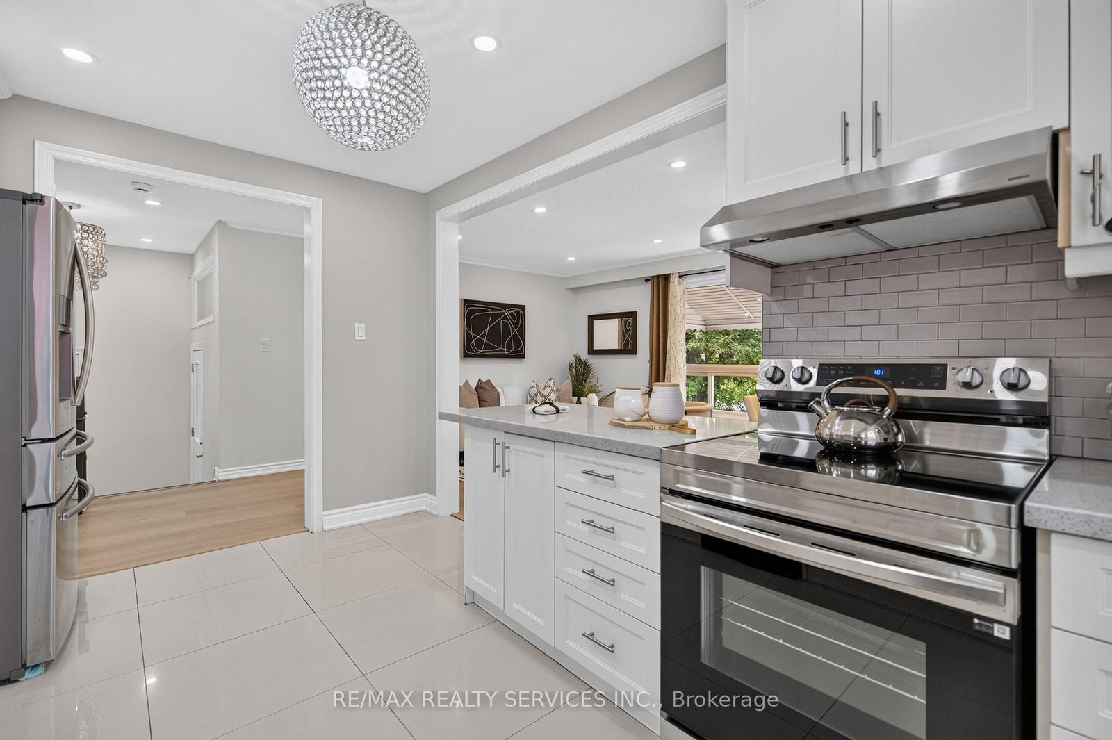 8 Leneck Avenue • Brampton, ON photo 15