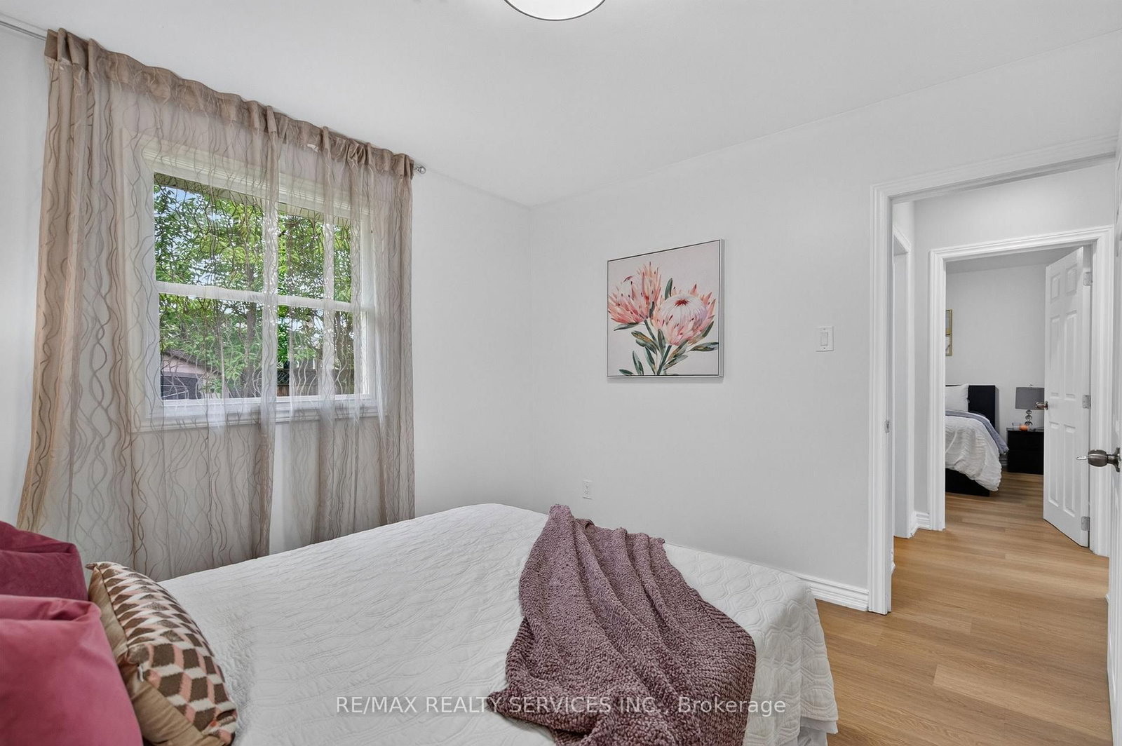 8 Leneck Avenue • Brampton, ON photo 21