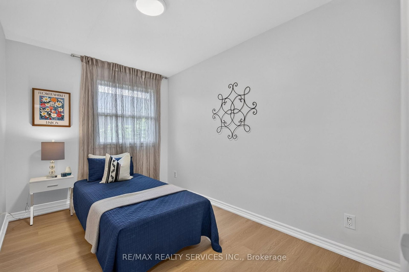 8 Leneck Avenue • Brampton, ON photo 27
