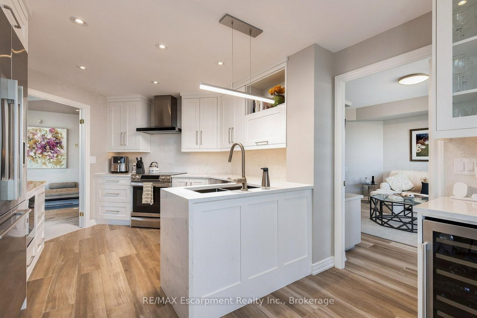 60 Old Mill Road • #PH1 • Oakville, ON photo 14
