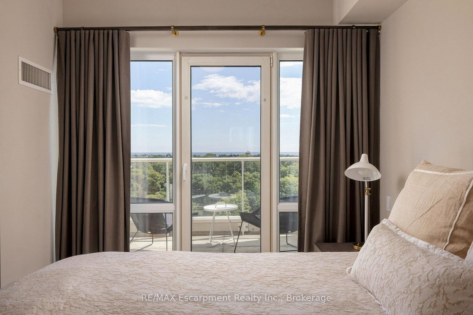 60 Old Mill Road • #PH1 • Oakville, ON photo 22