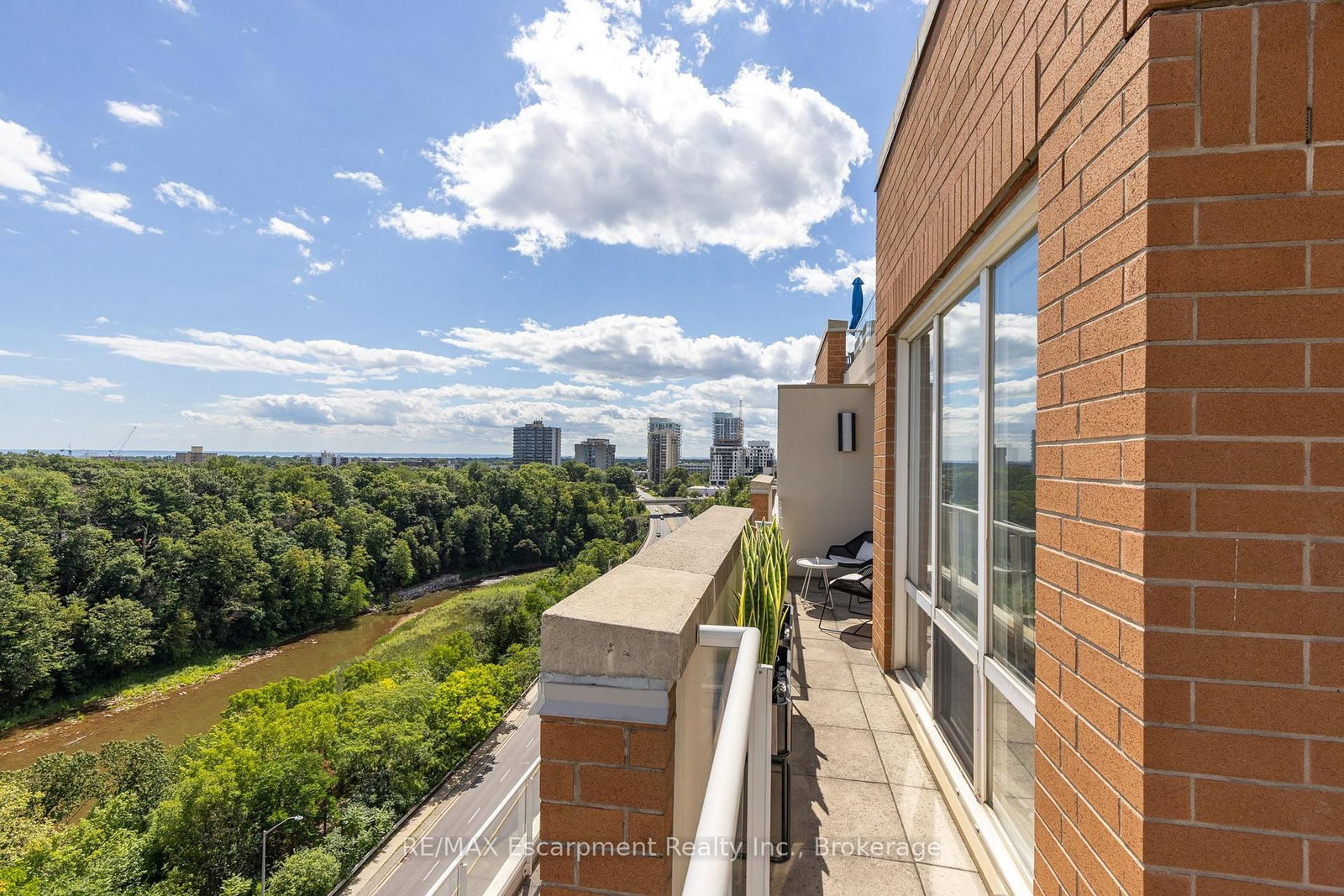 60 Old Mill Road • #PH1 • Oakville, ON photo 26