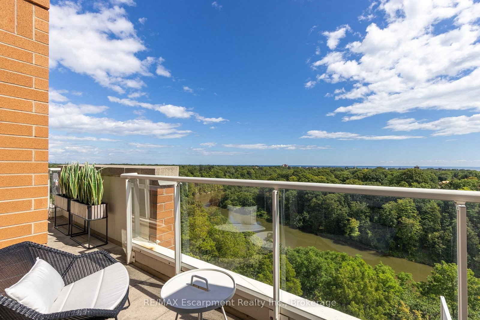 60 Old Mill Road • #PH1 • Oakville, ON photo 27