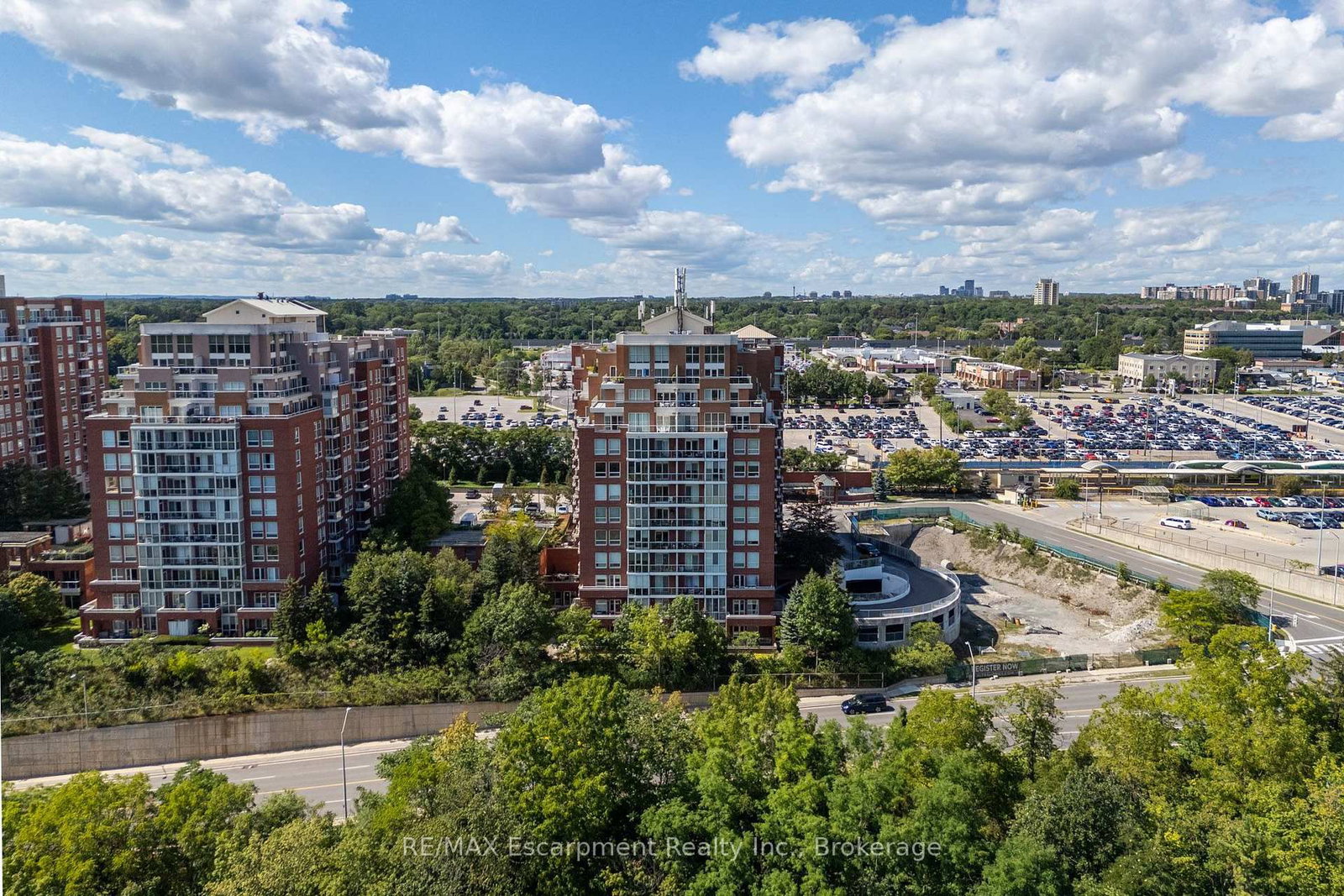 60 Old Mill Road • #PH1 • Oakville, ON photo 41
